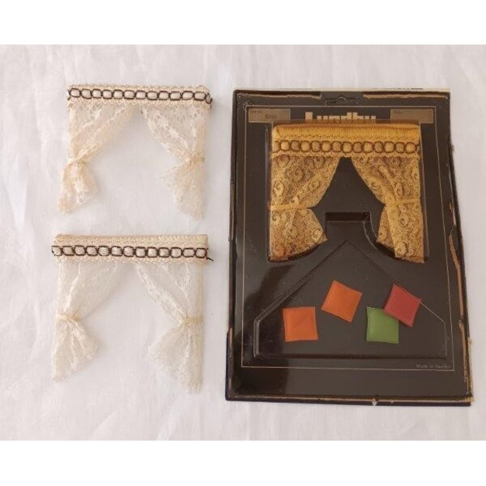 Vtg 60s Lundby Lace Curtain Lot & Pillows Original Package Dollhouse Dolls